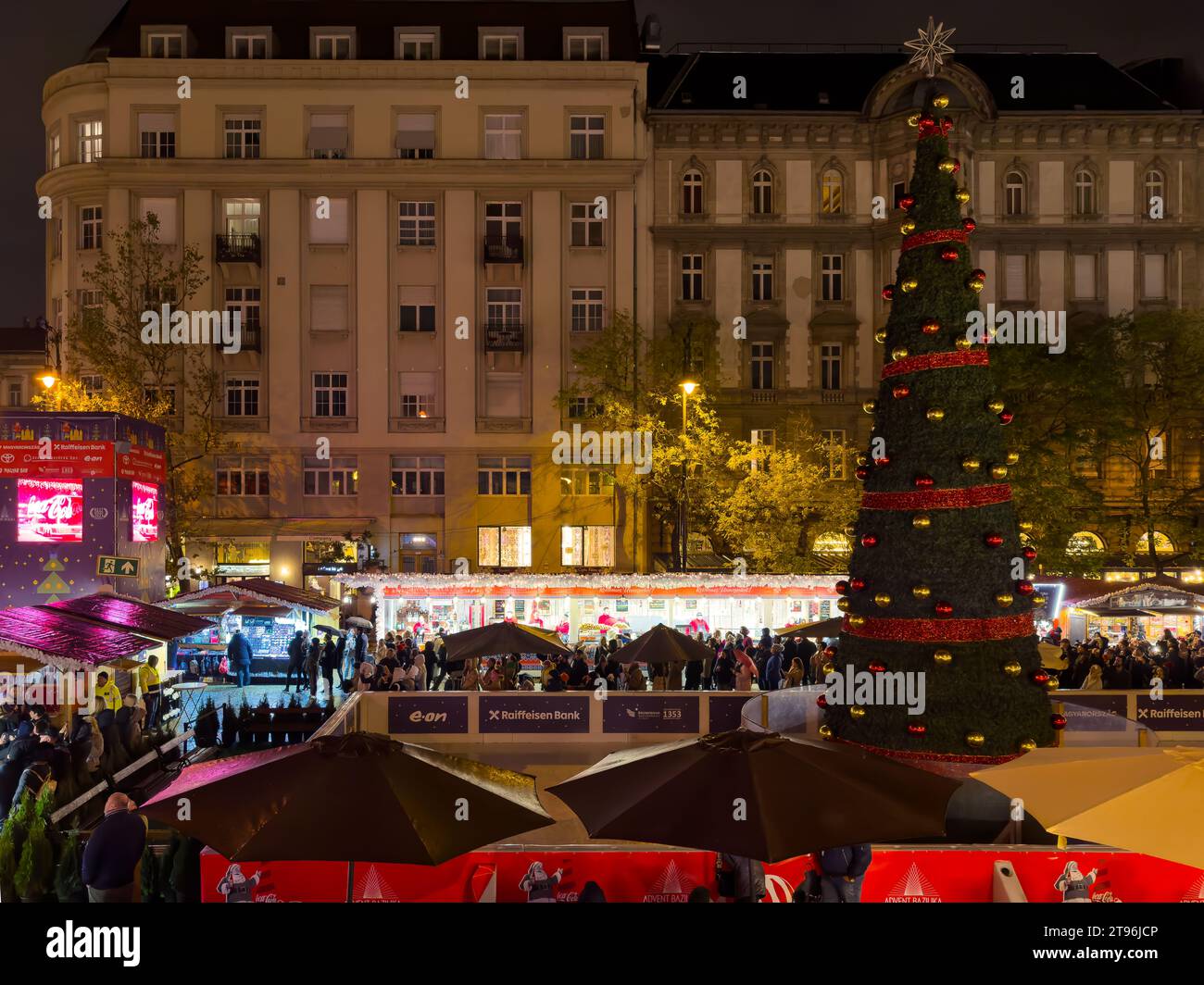 Famous Christmas market what name is Basilica advent in Budapest ...