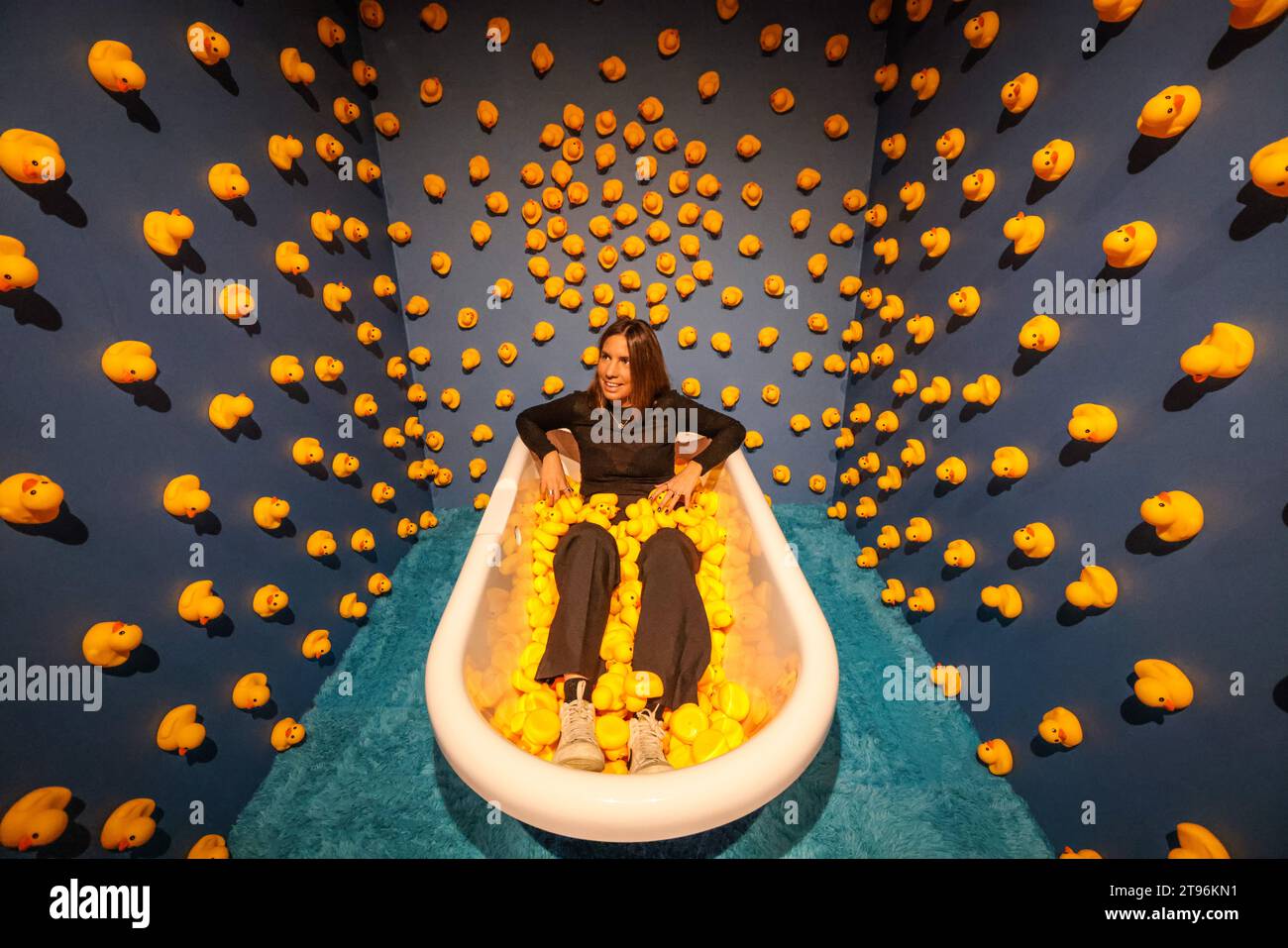 London, UK. 23rd Nov, 2023. Duck Bath, In this multi-sensory experience