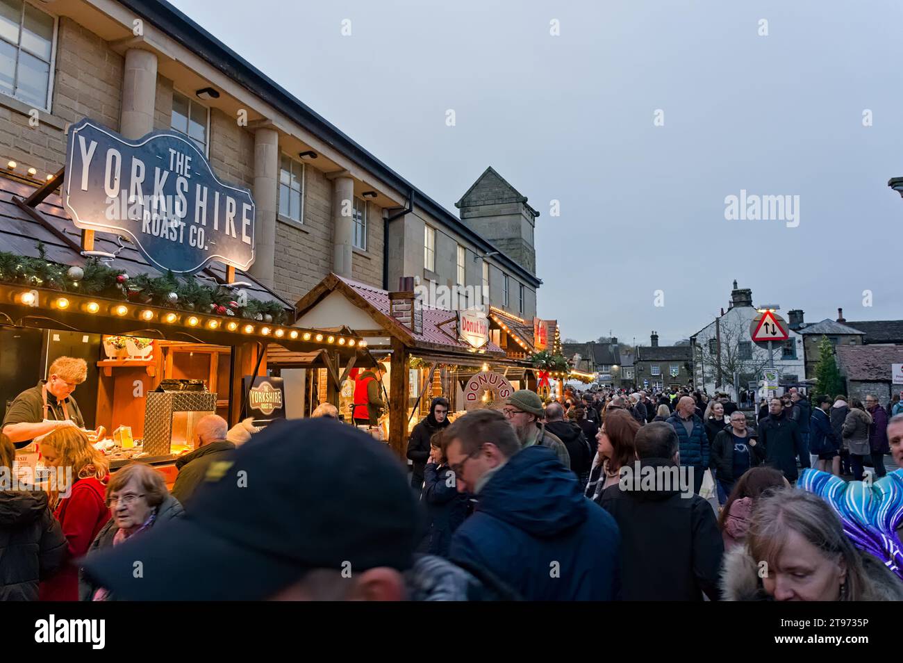 Bakewell christmas market hires stock photography and images Alamy