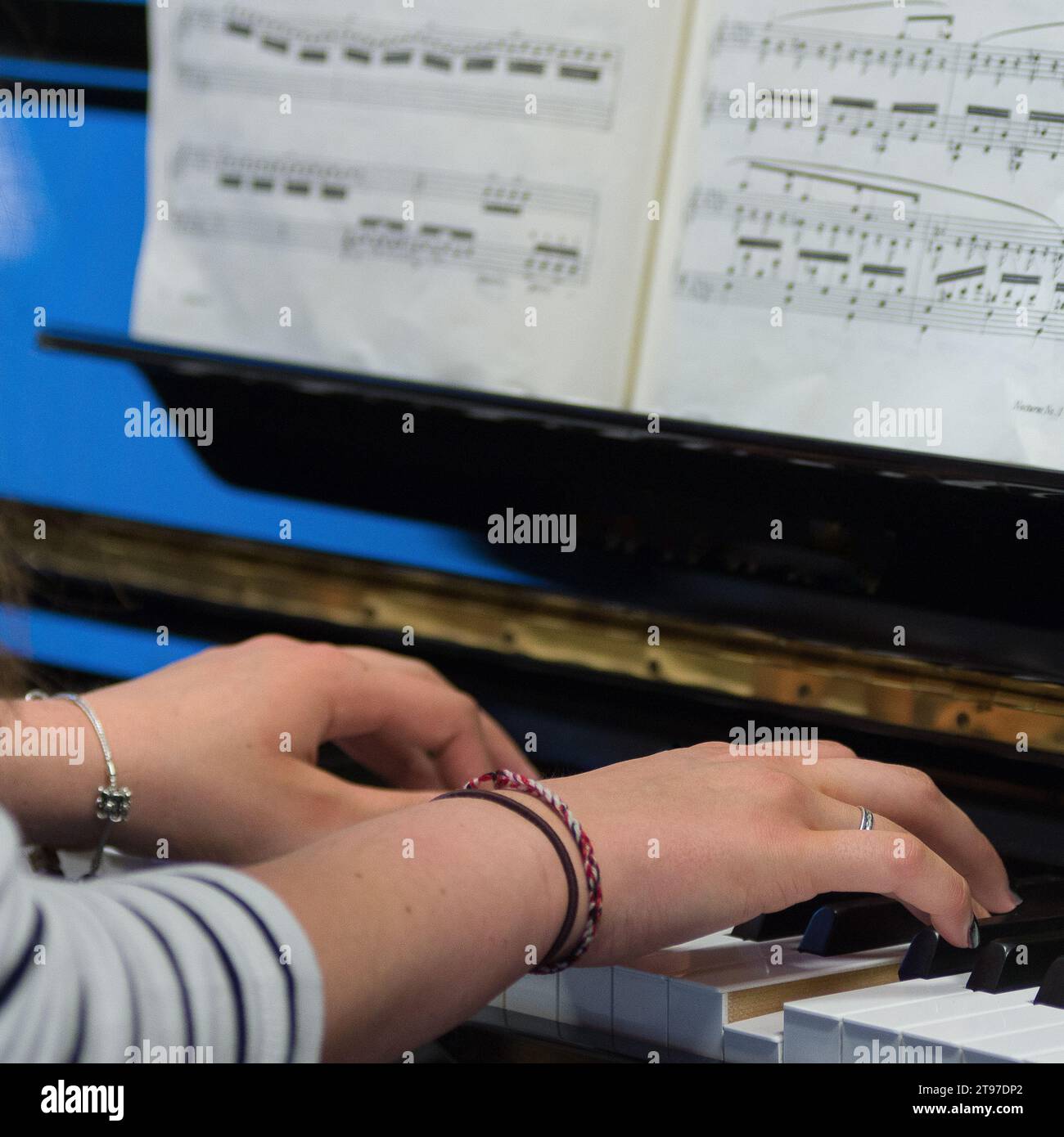 pianolesson-hi-res-stock-photography-and-images-alamy