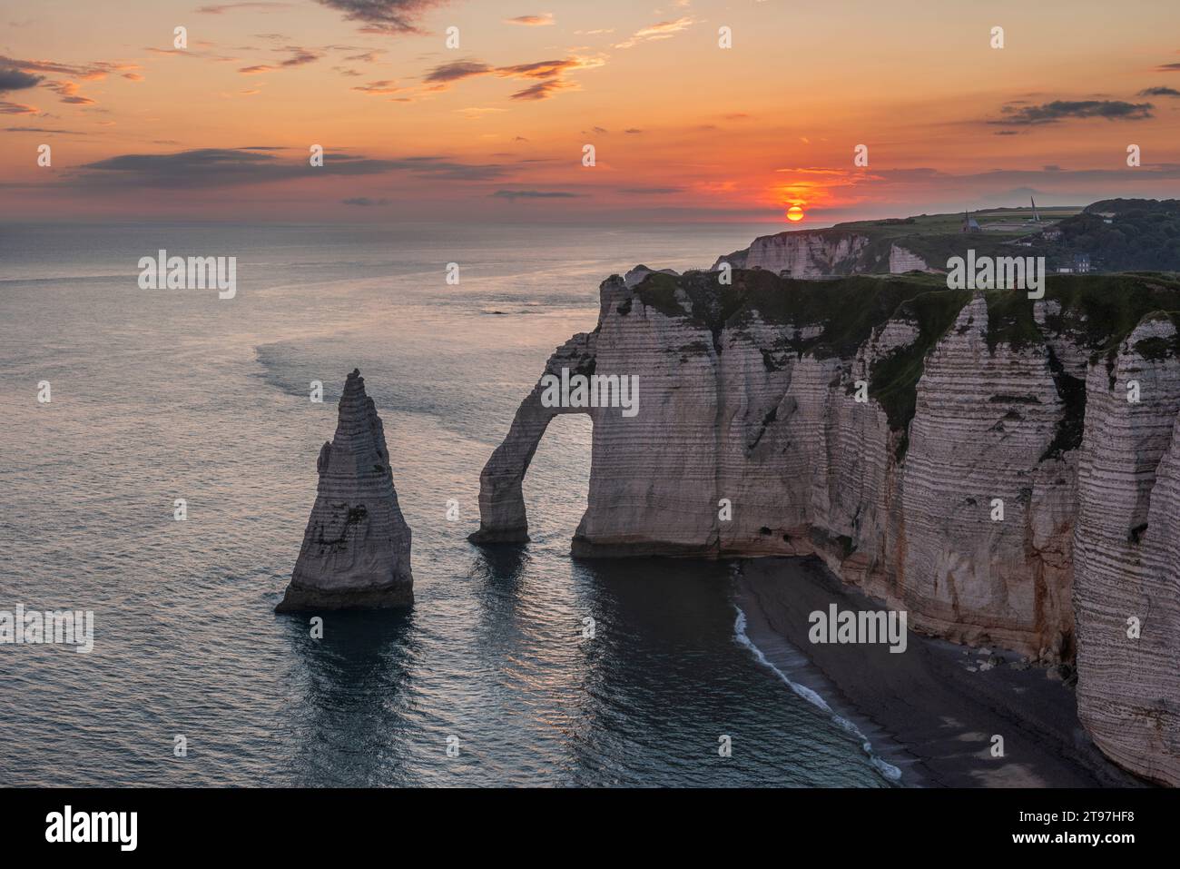France, Normandy, Falaise dAval and Aiguille dEtretat rock formation at ...