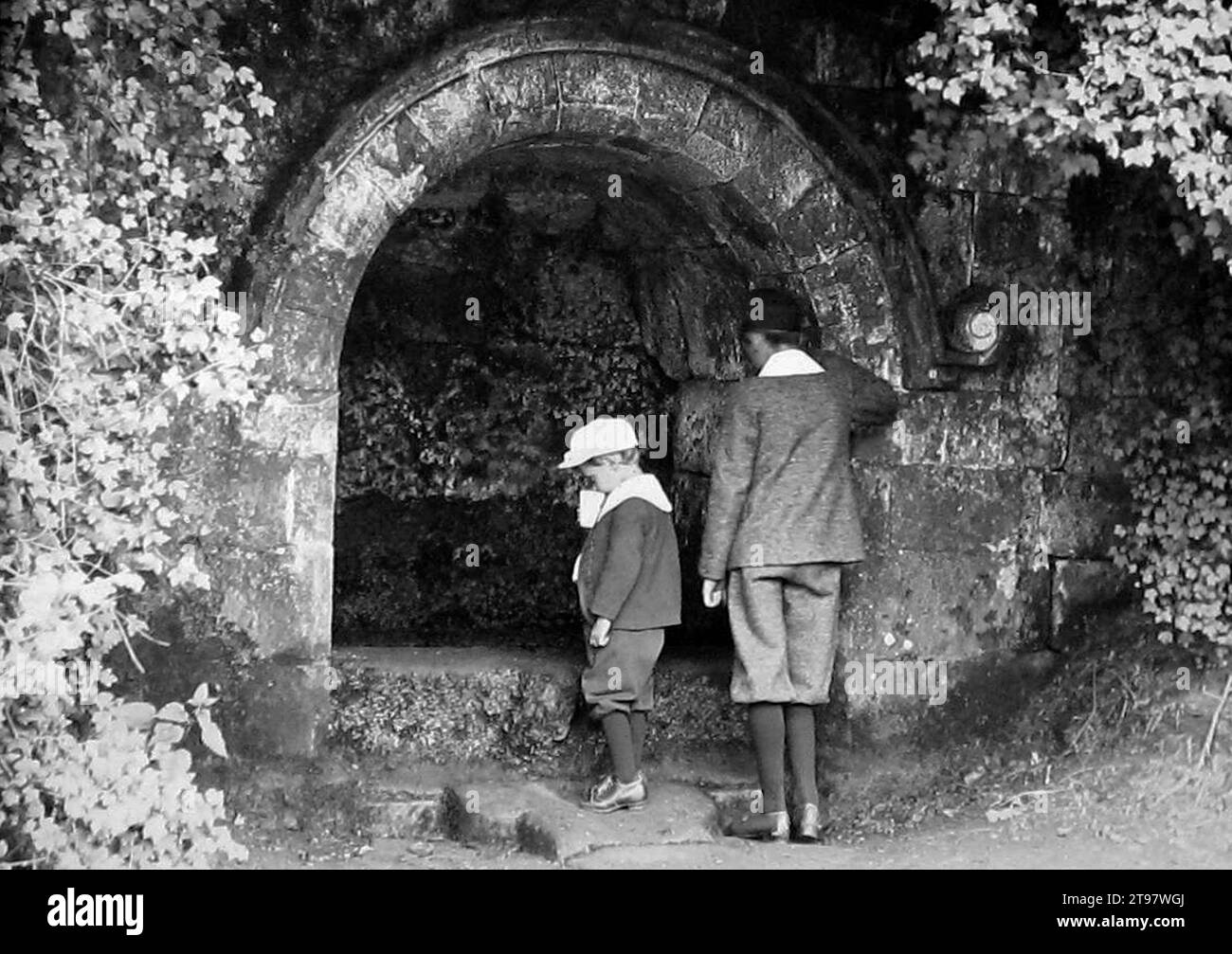 Robin Hood's Well, Studley Royal Park, Victorian period Stock Photo Alamy