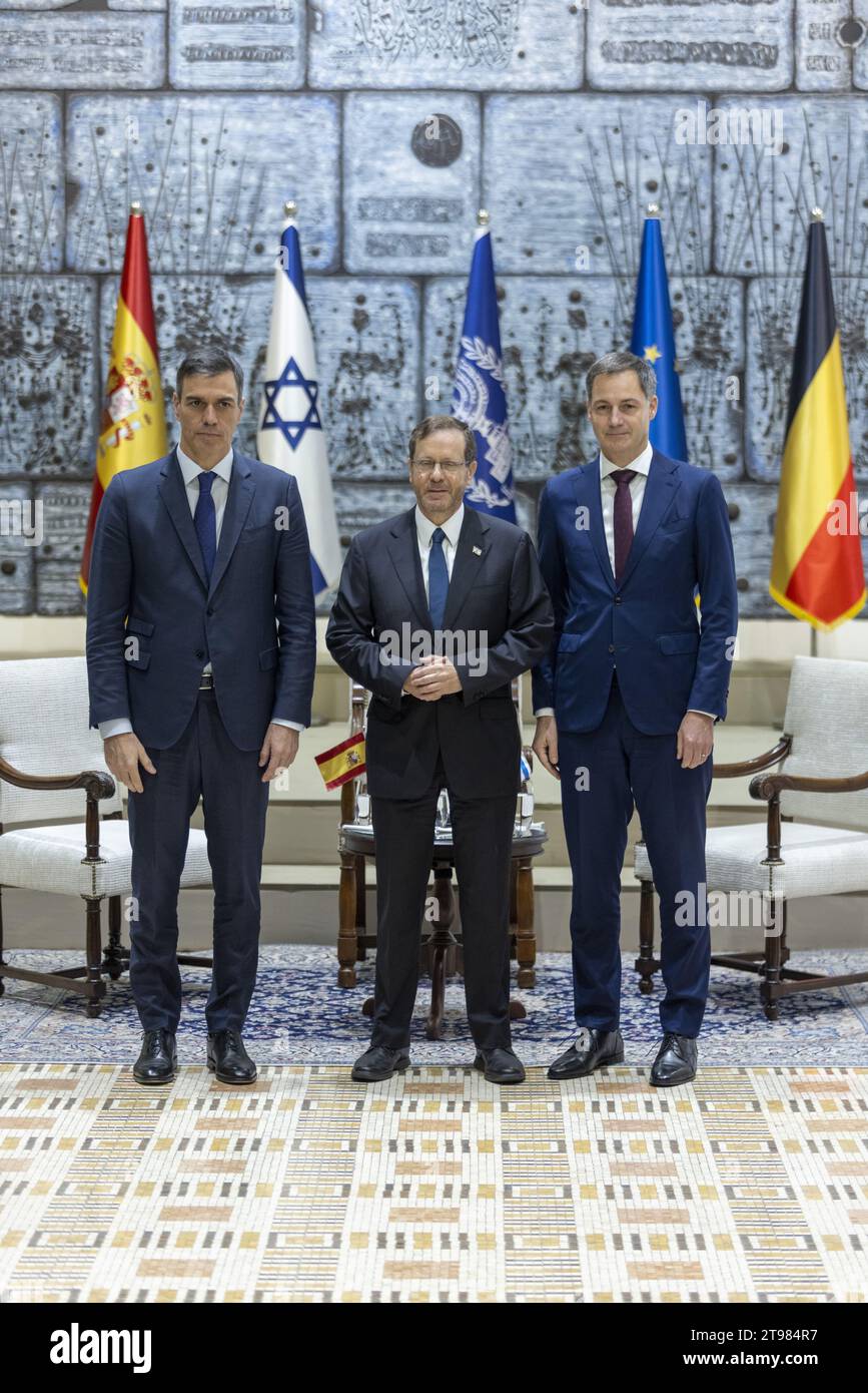 Prime Minister of Spain Pedro Sanchez, Israel President Isaac Herzog ...