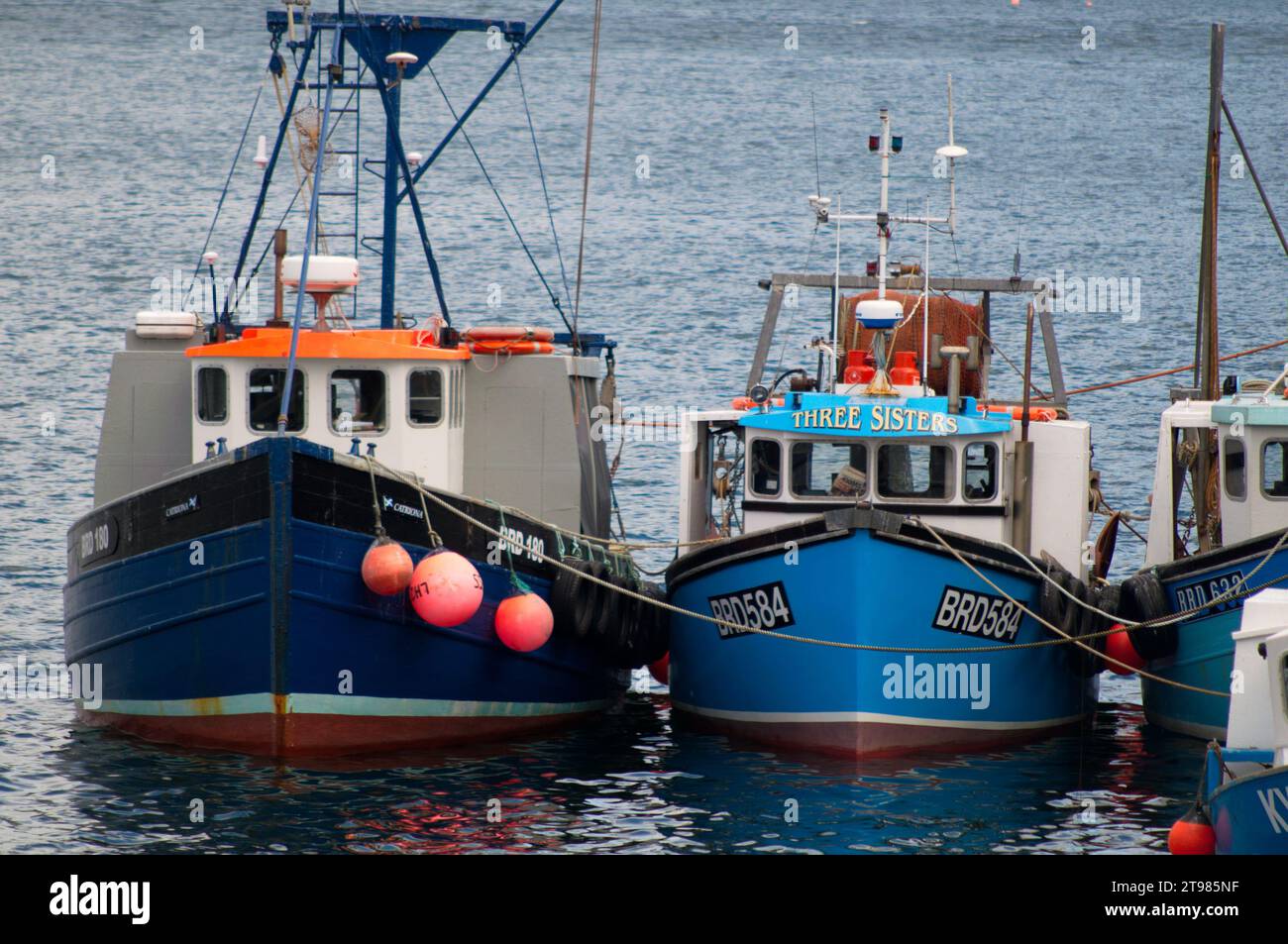 Fishing boats in a Scottish harbor. Barcos pesqueros en un puerto escoces Stock Photo