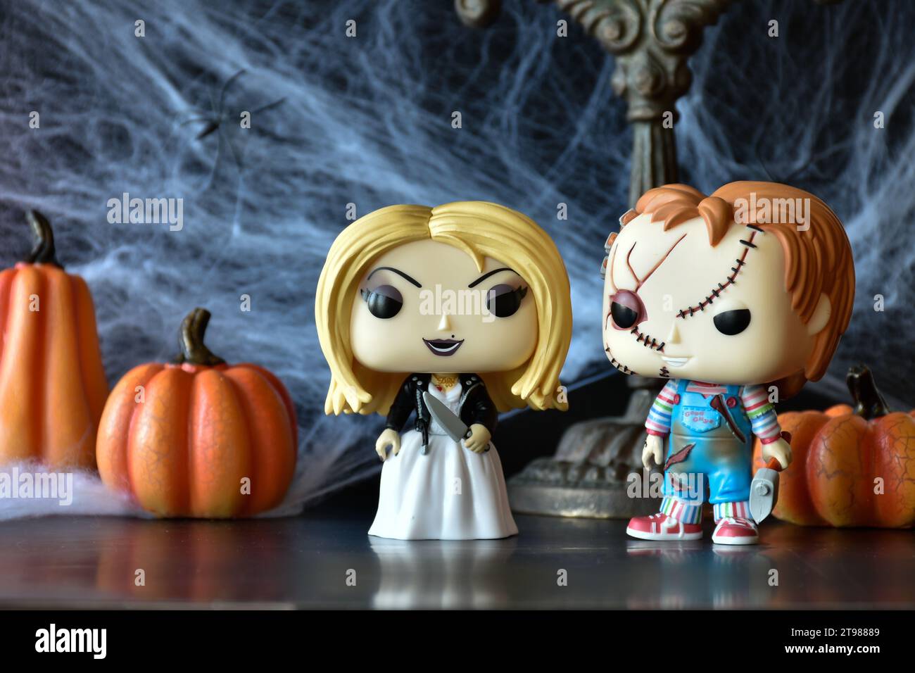 Funko Pop action figures of Chucky and Tiffany bride of Chucky