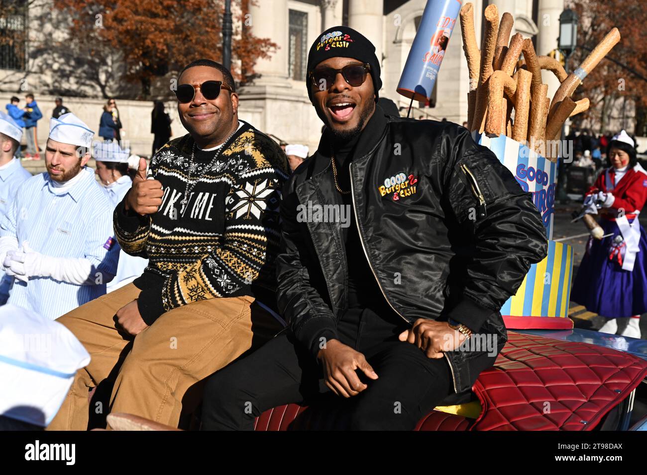Kenan Thompson and Kel Mitchell attend the 2023 Macy's Thanksgiving Day Parade on November 23, 2023 in New York City. Stock Photo