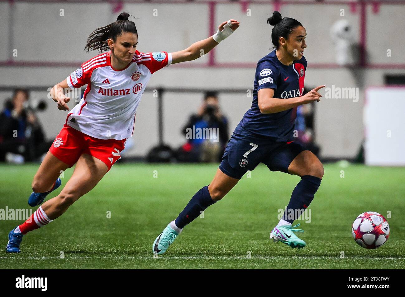 Jovana DAMNJANOVIC of Bayern Munich and Sakina KARCHAOUI of PSG during