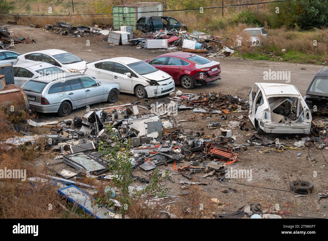 Old rusted abandoned cars trucks hi-res stock photography and images ...