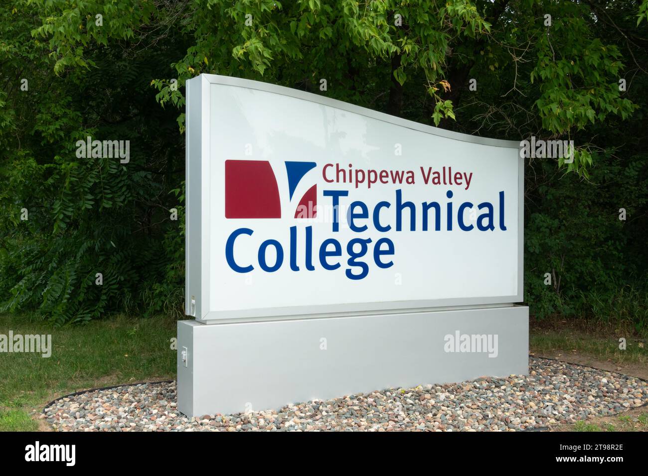 RIVER FALLS, WI, USA JULY 22, 2023 Entrance sign on the campus of