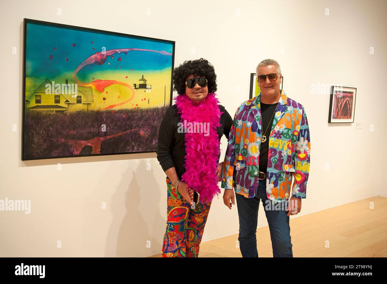People dressed in retro 1960s style for the opening of Kali, Artographer, exhibition, Palm Springs, art, museum, California, USA Stock Photo