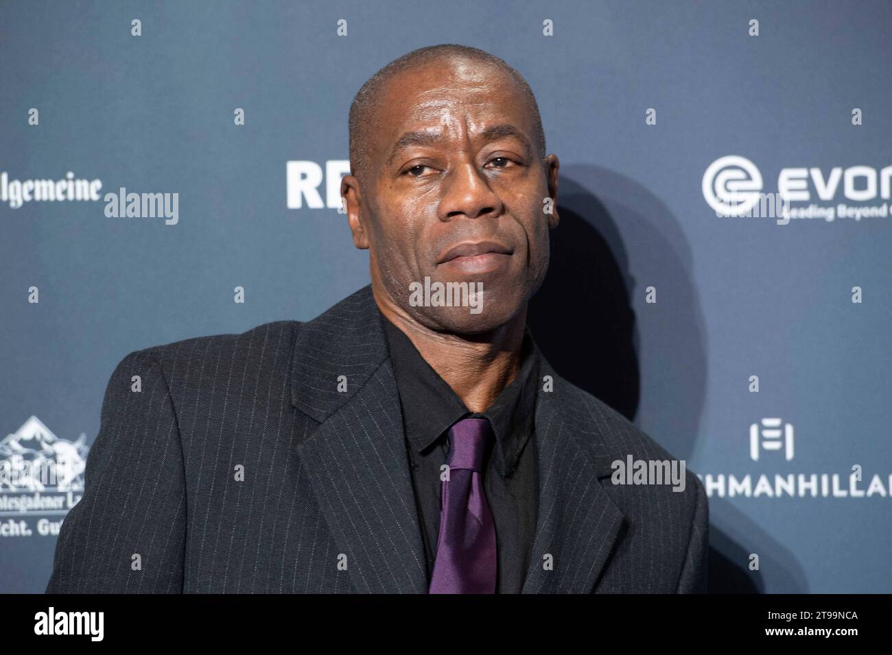 Andrew ROACHFORD, Saenger, Musiker, Roter Teppich, Red Carpet Show, Ankunft, arrival, Verleihung