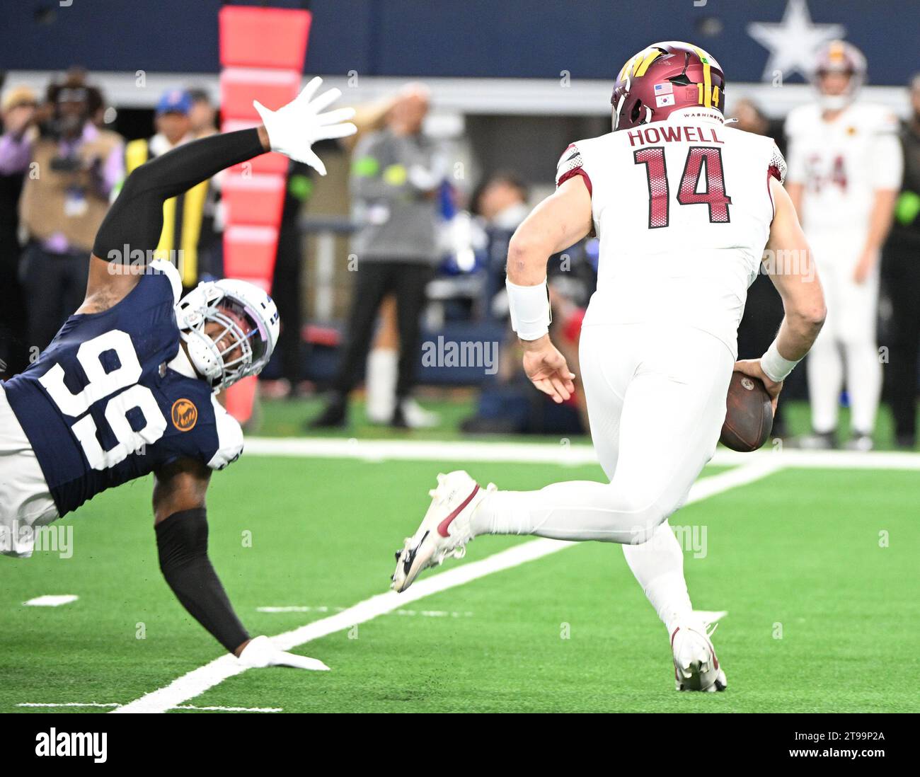 Cowboys commanders hires stock photography and images Alamy