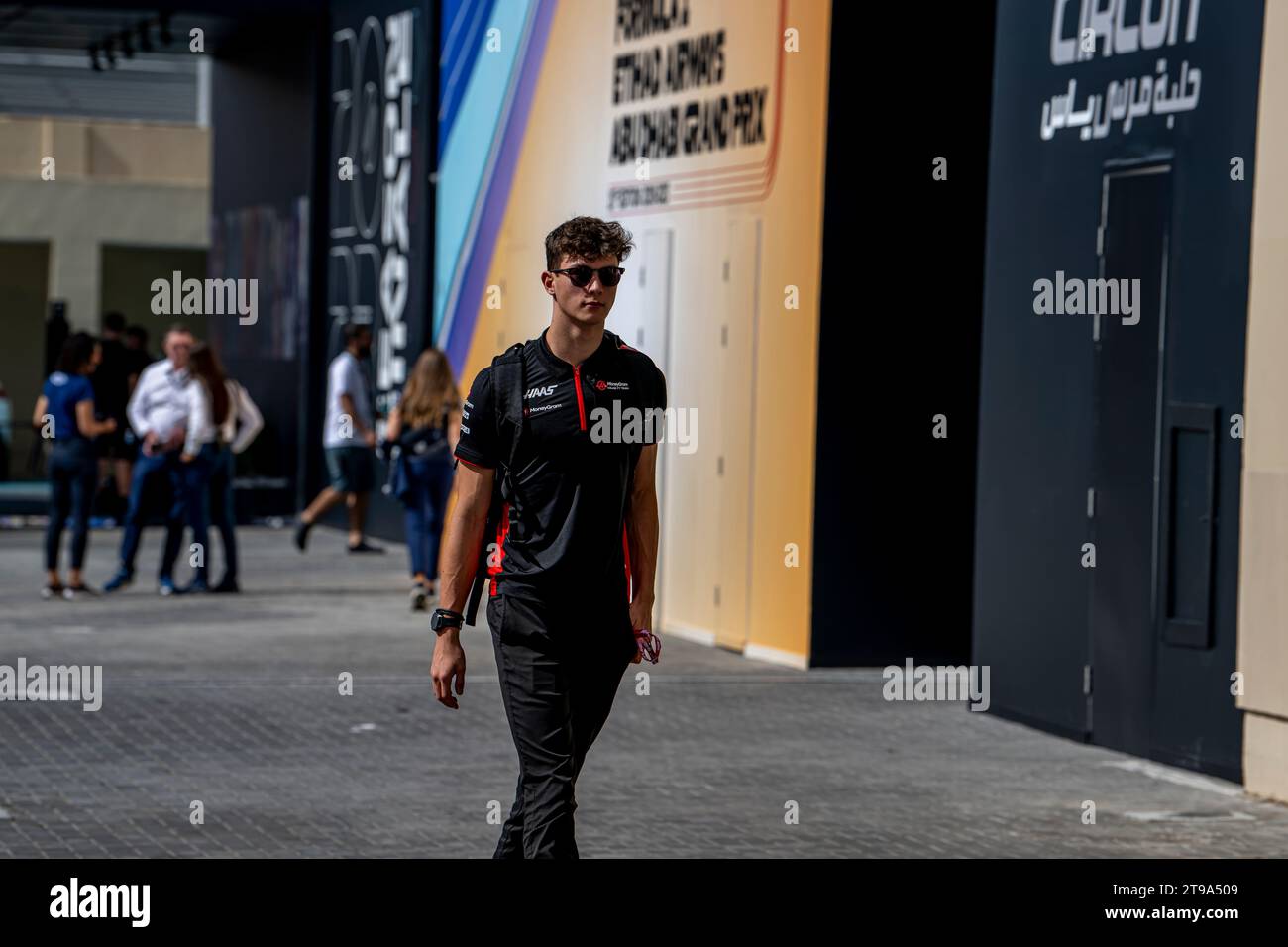 Abu Dhabi, United Arab Emirates, 24th Nov 2023, Oliver Bearman attending the build up, round 23 of the 2023 Formula 1 championship. Credit: Michael Potts/Alamy Live News Stock Photo