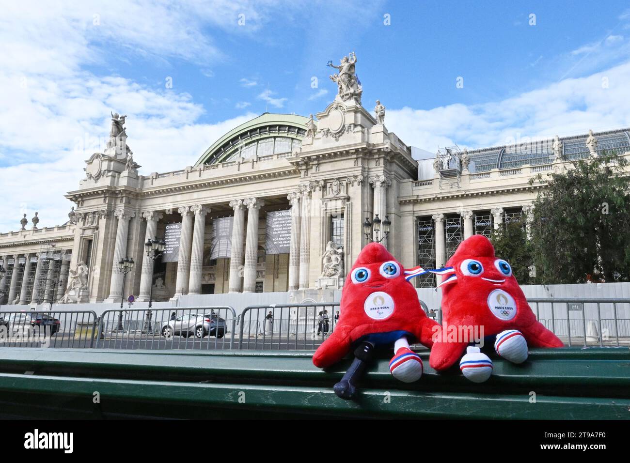 A general view of the Grand Palais in Paris, France on September 25, 2023. The Grand Palais will host the Fencing and Taekwondo events at the 2024 Summer Olympics. Credit: MATSUO.K/AFLO SPORT/Alamy Live News Stock Photo