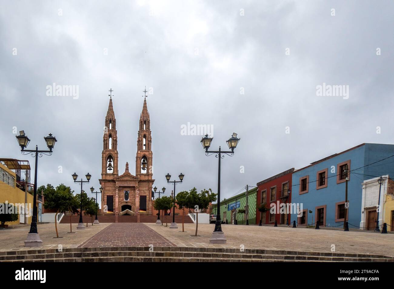 Explore the Santuario de Guadalupe in San Luis de la Paz, Guanajuato ...