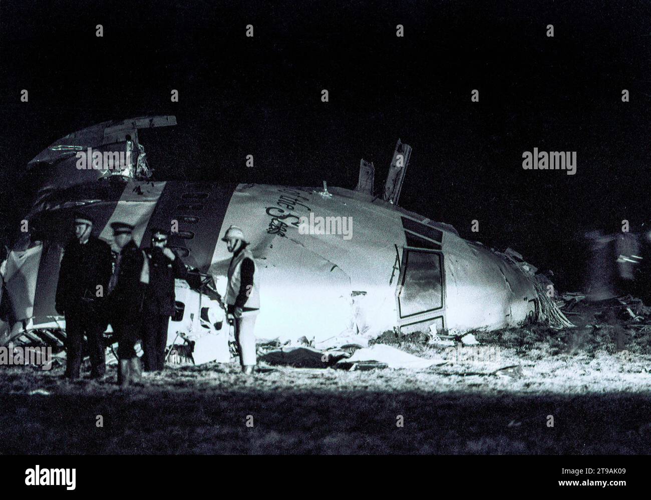 Lockerbie Distaster 1988 Pan Am Flight 103 21/12/88. Lockerbie disaster. Pan Am Flight 103. The remains of the forward section from Clipper Maid of the Seas on Tundergarth Hill, Lockerbie, Scotland. Pan Am flight 103, flight of a passenger airliner operated by Pan American World Airways Pan Am that exploded over Lockerbie, Scotland, on December 21, 1988, after a bomb was detonated. All 259 people on board were killed, and 11 individuals on the ground also died. Picture Ian Rutherford Ian Rutherford Lockerbie Thundergarth Mains Dumfries & Galloway Scotland Copyright: xIanxRutherfordx Lockerbie Stock Photo