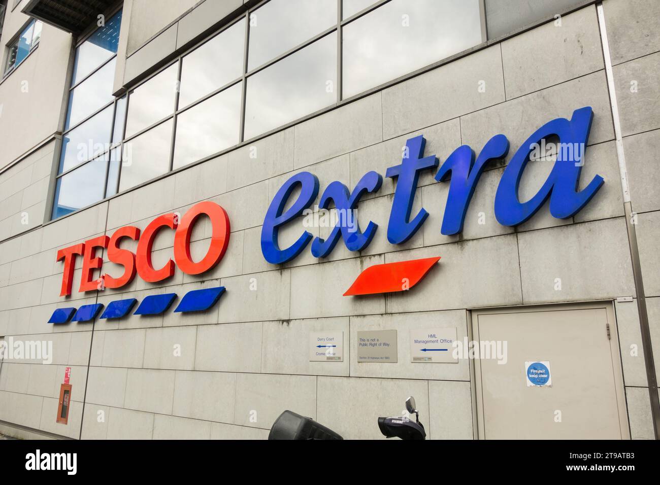 Closeup of tesco extra hires stock photography and images Alamy