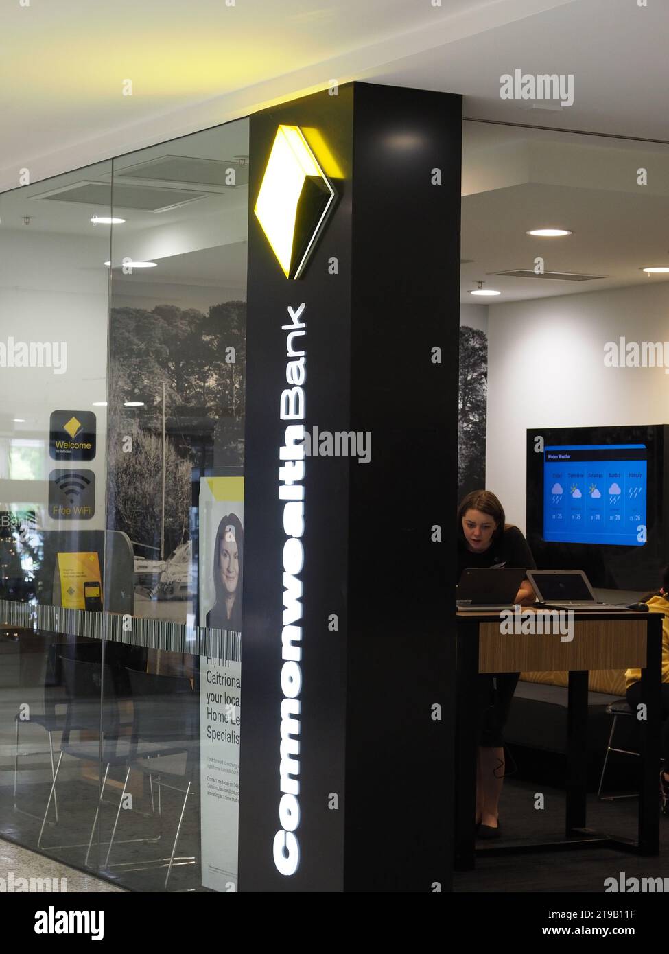 Australia, Canberra, 16 November 2023. Commonwealth Bank of Australia Logo and sign Stock Photo