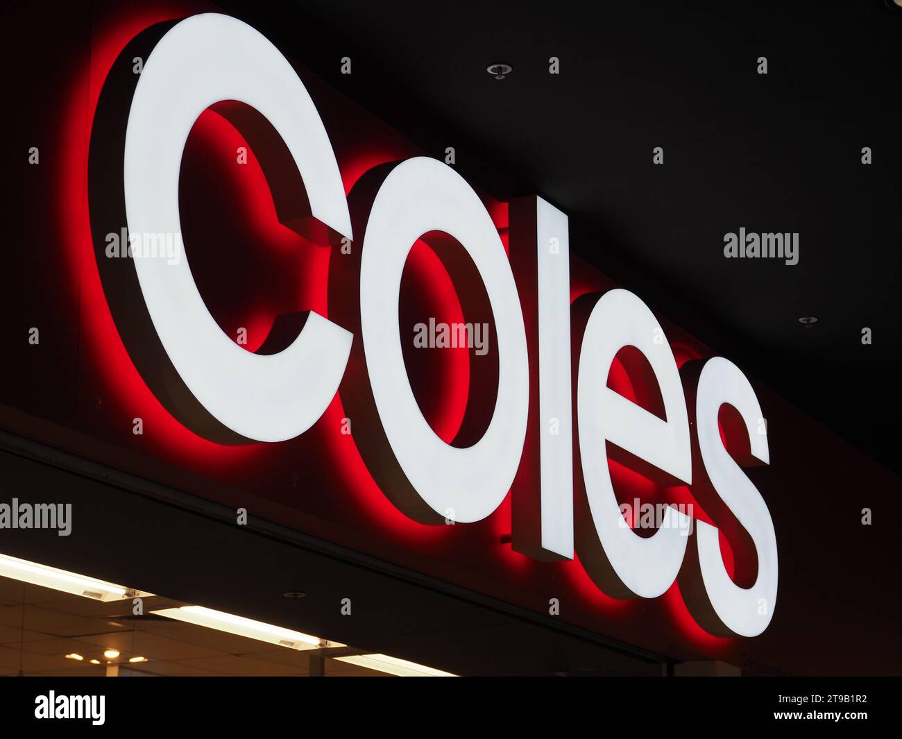 Australia, Canberra, 16 November 2023. Coles sign and logo Stock Photo