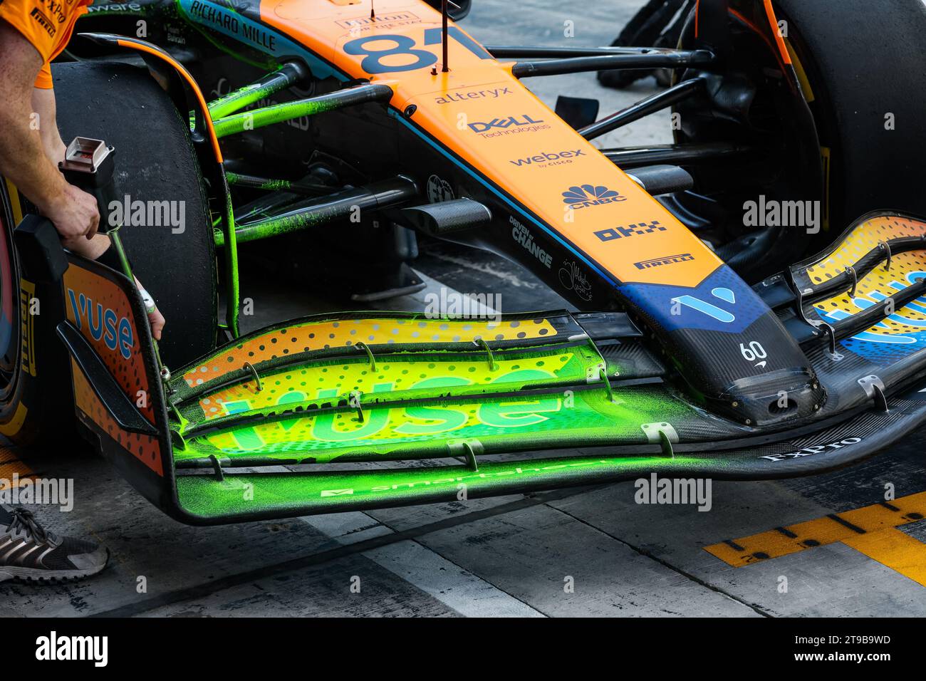 McLaren F1 Team MCL60, mechanical detail of flows on the front wing ...