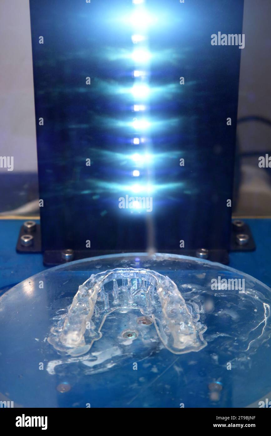Fabrication of dental crowns and dentures made of ceramic. Scanning of