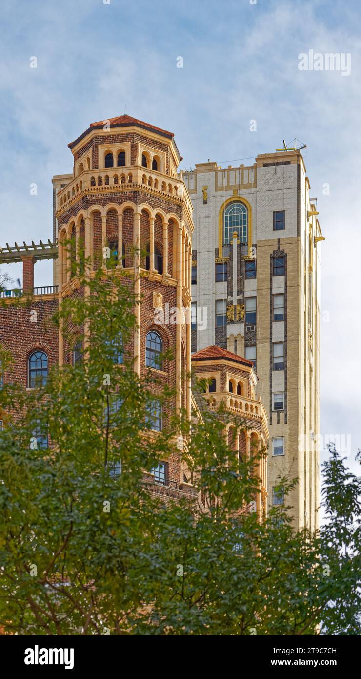 Two Brooklyn Heights landmarks: The Watermark south towers (foreground) with St. George Tower, the Emery Roth-designed addition to St. George Hotel. Stock Photo