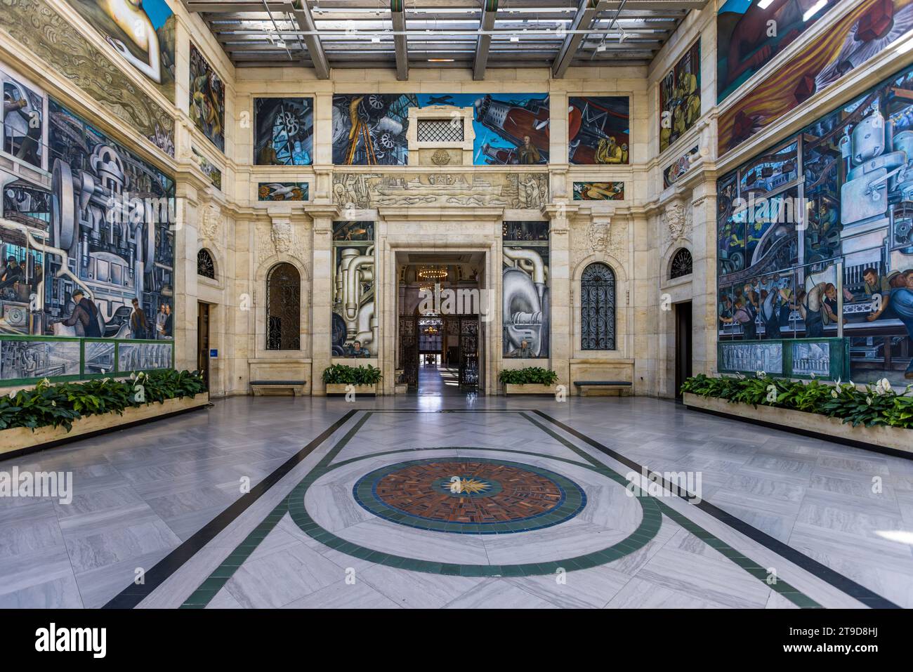 Detroit Industry Murals in the Rivera Court of the Detroit Institute of Arts. The Mexican artist Diego Rivera captured his impressions of the industrialization of the automotive industry on large murals here between 1932 and 1933. Detroit, United States Stock Photo