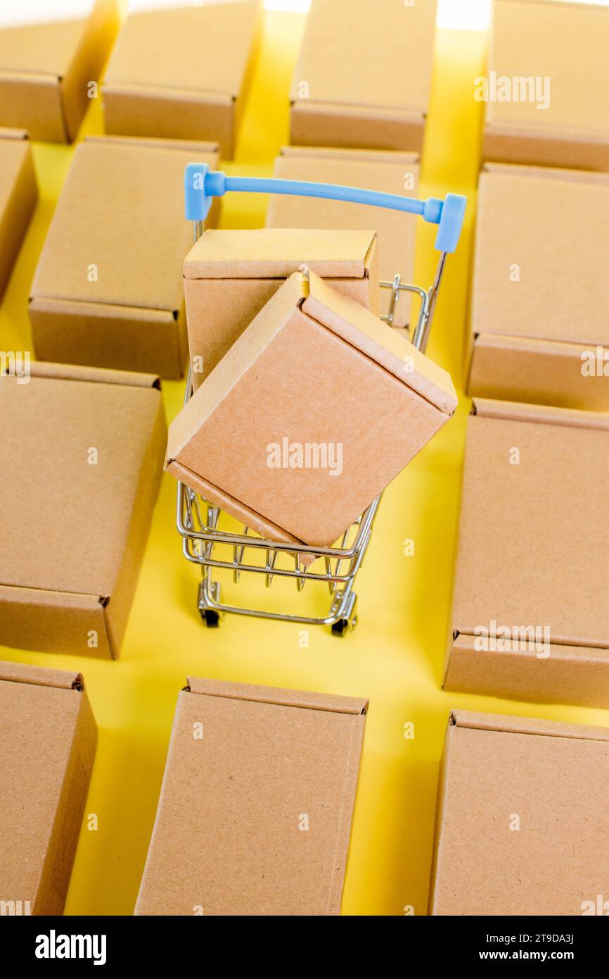 Customer loading shopping trolley hi-res stock photography and images ...