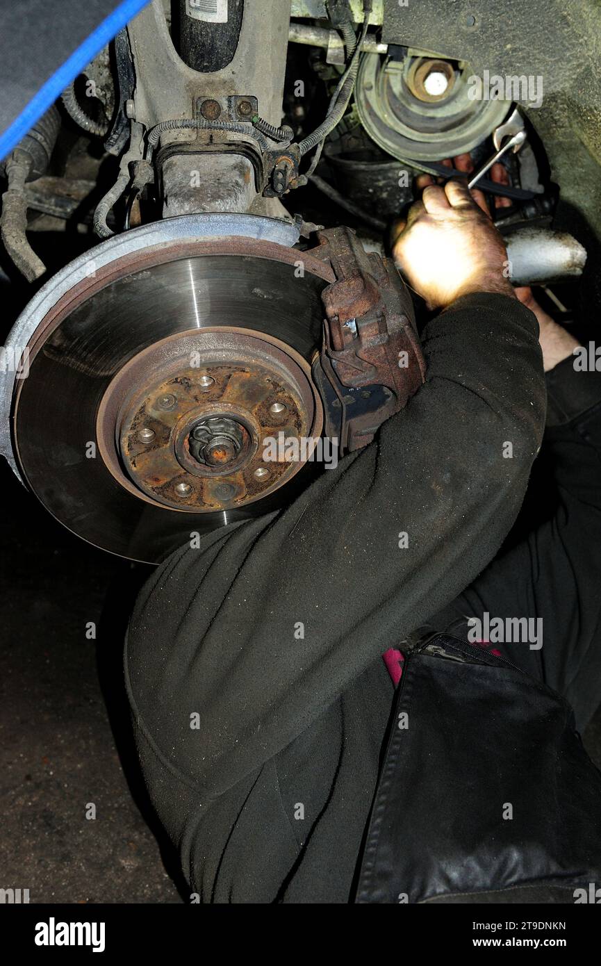 car, old brake discs, corrosion, safety, cars, used, work