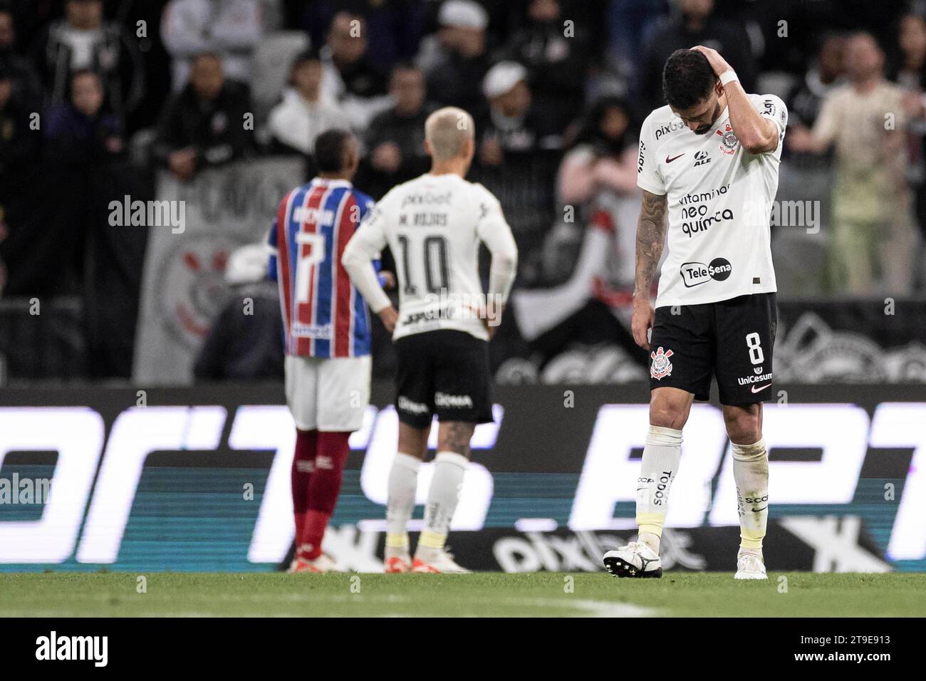 SÃO PAULO, SP - 24.11.2023: CORINTHIANS X BAHIA - Renato Augusto laments during the Corinthians x Bahia match held at the Neo Química Arena in São Paulo, SP. The game is valid for the 35th round of the Brasileirão 2023. (Photo: Marco Galvão/Fotoarena) Stock Photo
