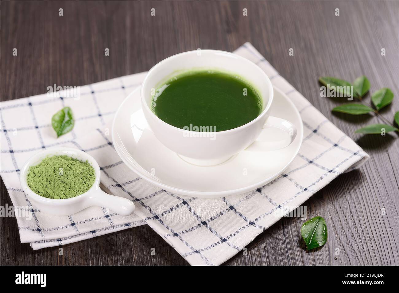 Beautiful images of matcha and matcha drinks, how to prepare matcha tea