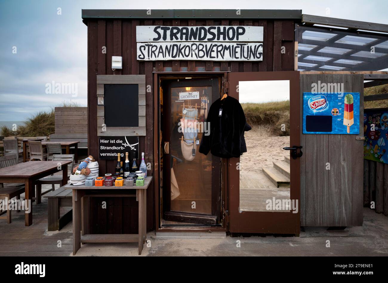 Beach shop and beach chair hire, cult restaurant Sansibar, Schoeller ice cream menu, beach, Rantum, North Sea island of Sylt, North Frisia Stock Photo