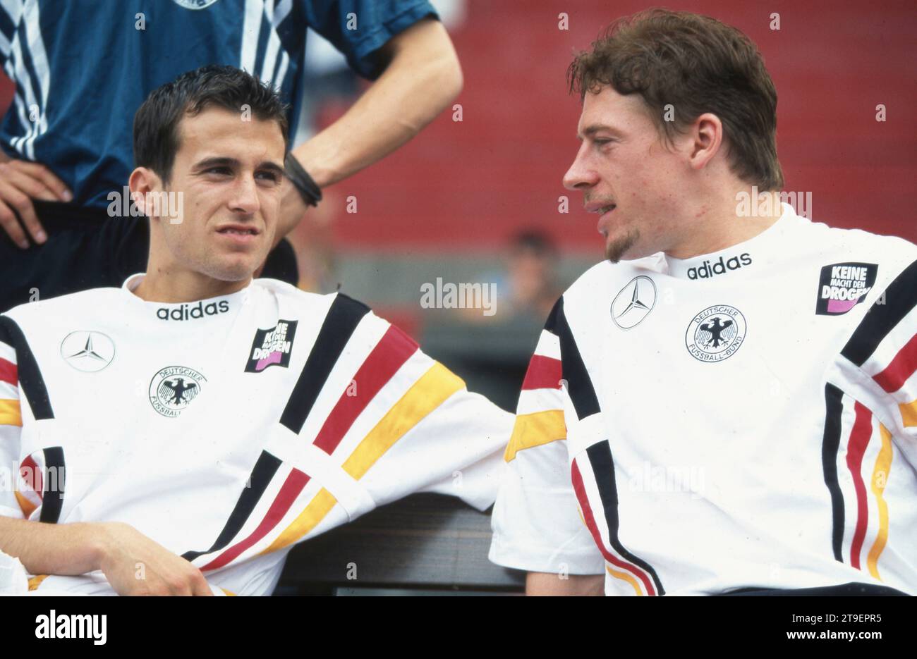 Football, firo: June 1st, 1996 Football European Championship Euro European Championship preparation, international match 1996, archive photos, archive photo, archive pictures Germany - France 0:1 half figure, left to right, Mehmet Scholl with, and, Steffen Freund Stock Photo