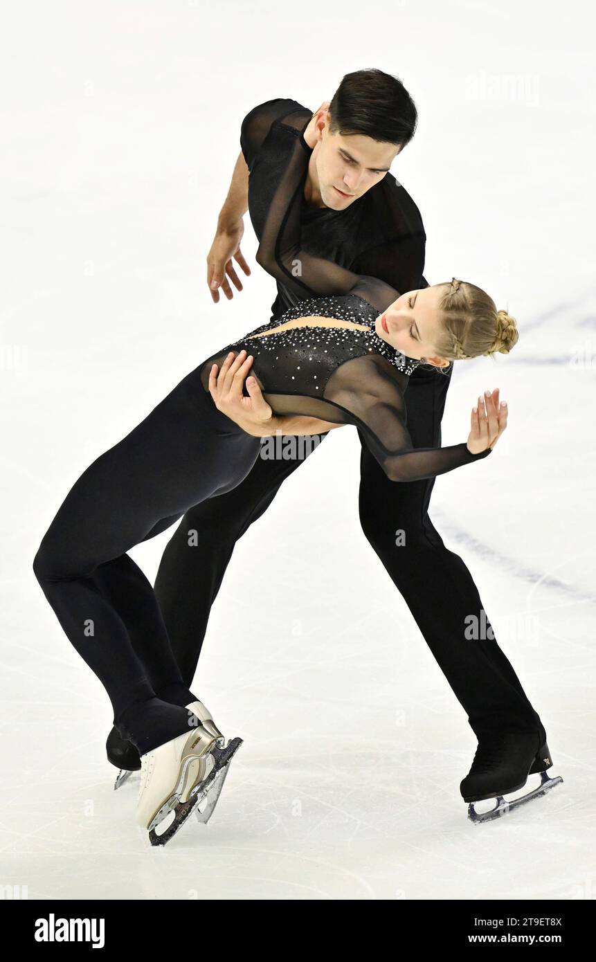 Minerva Fabienne HASE and Nikita VOLODIN