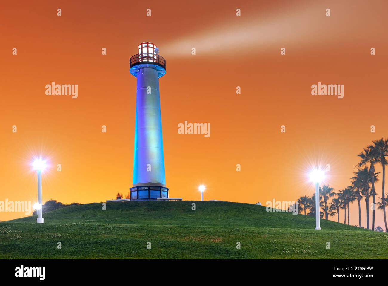 Long Beach, California, USA Harbor Lighthouse at dawn with dramatic fog. Stock Photo