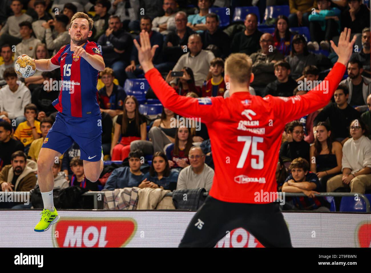Fc barcelona handbol orlen wisla plock hi-res stock photography and ...