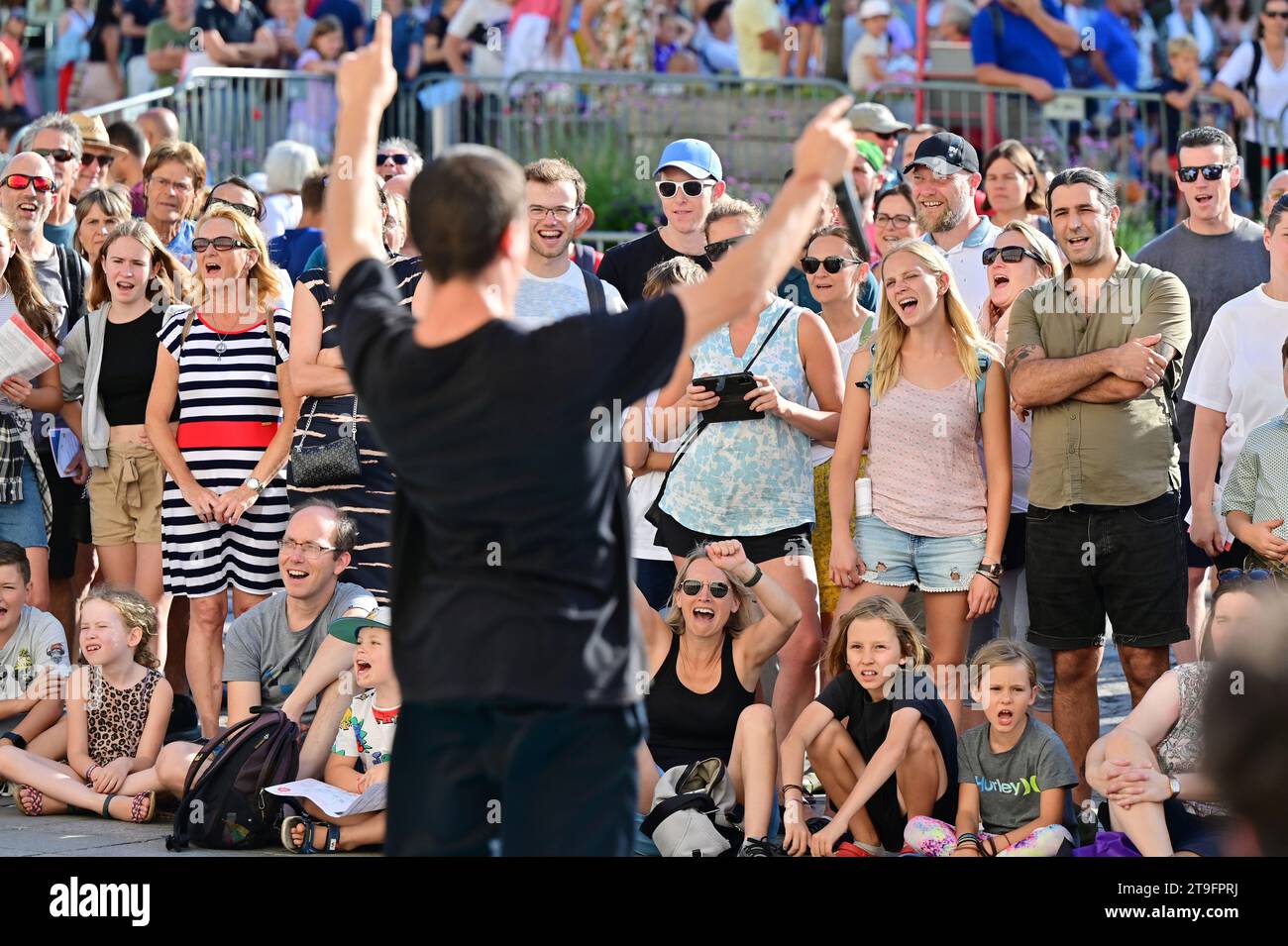 The Linz Pavement Spectacle is one of the most important and diverse