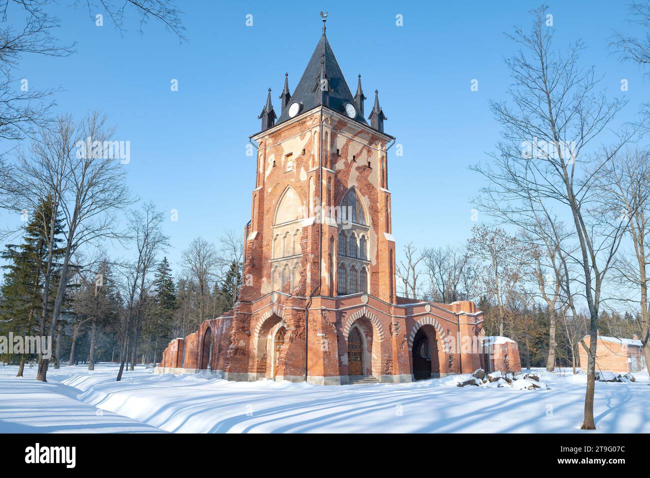 The ancient pavilion "Chapelle" in the Alexander Park of Tsarskoe Selo ...