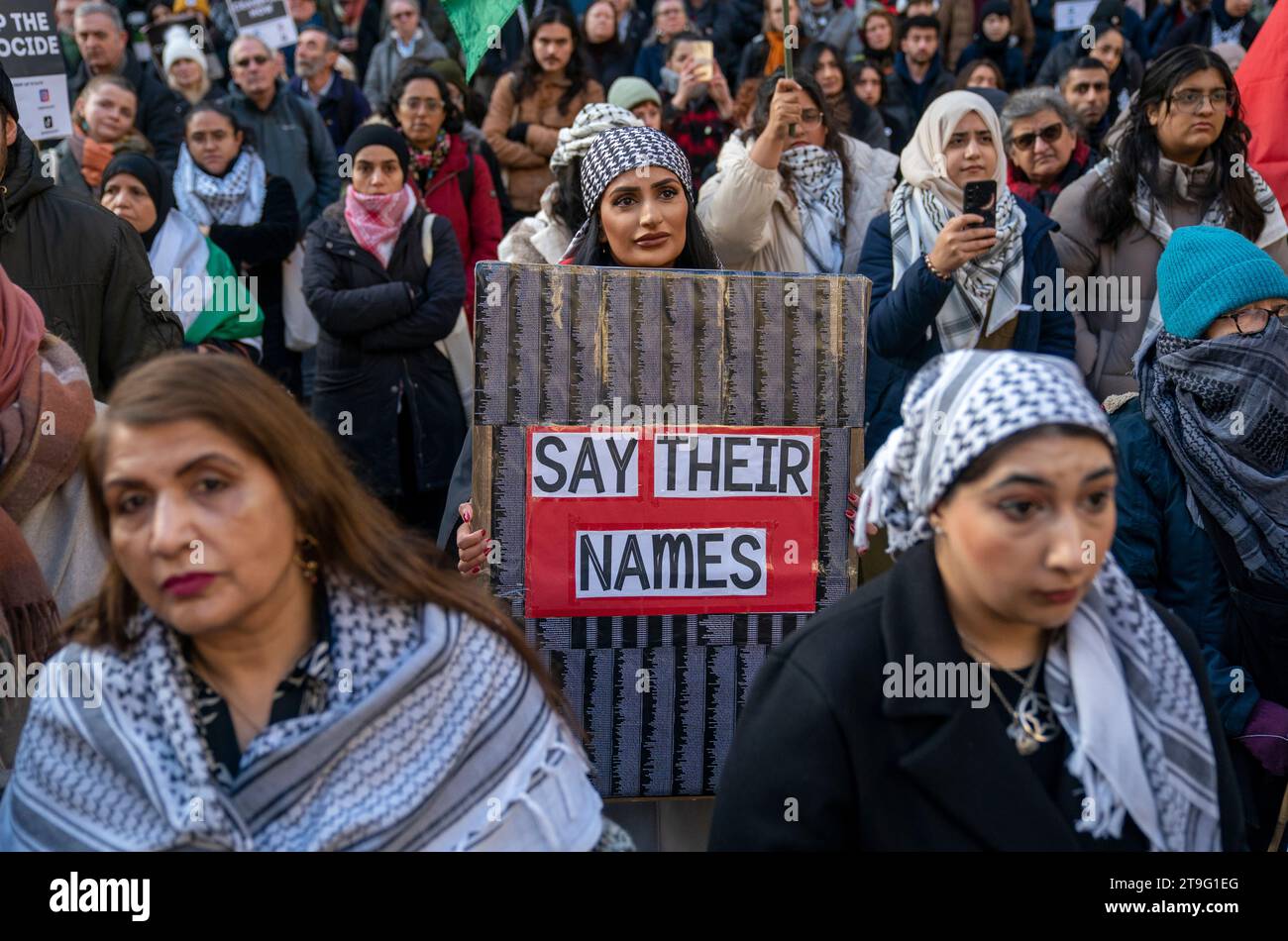 People take part in a Scottish Palestine Solidarity Campaign