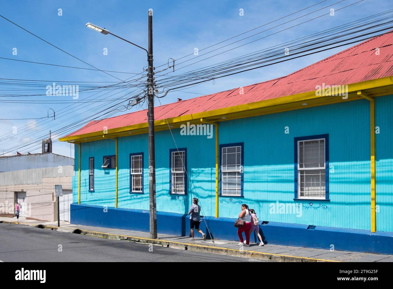 Housing and people in the urban center of the city of Cartago in Costa Rica Stock Photo