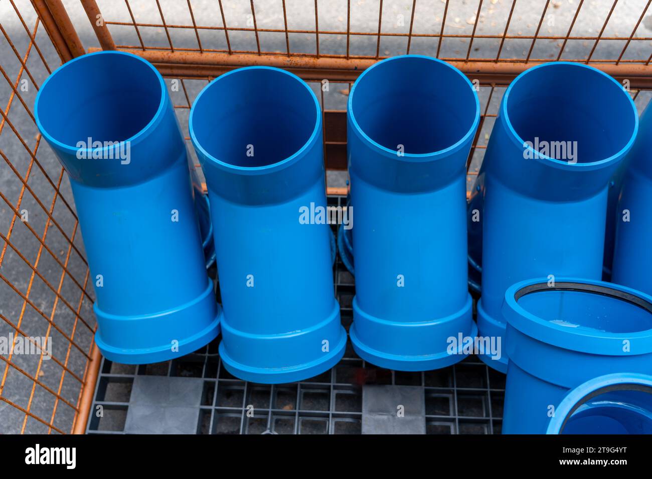 Plastic pipes, sewage system and cable laying, lagging, transportation system, wide PVC short