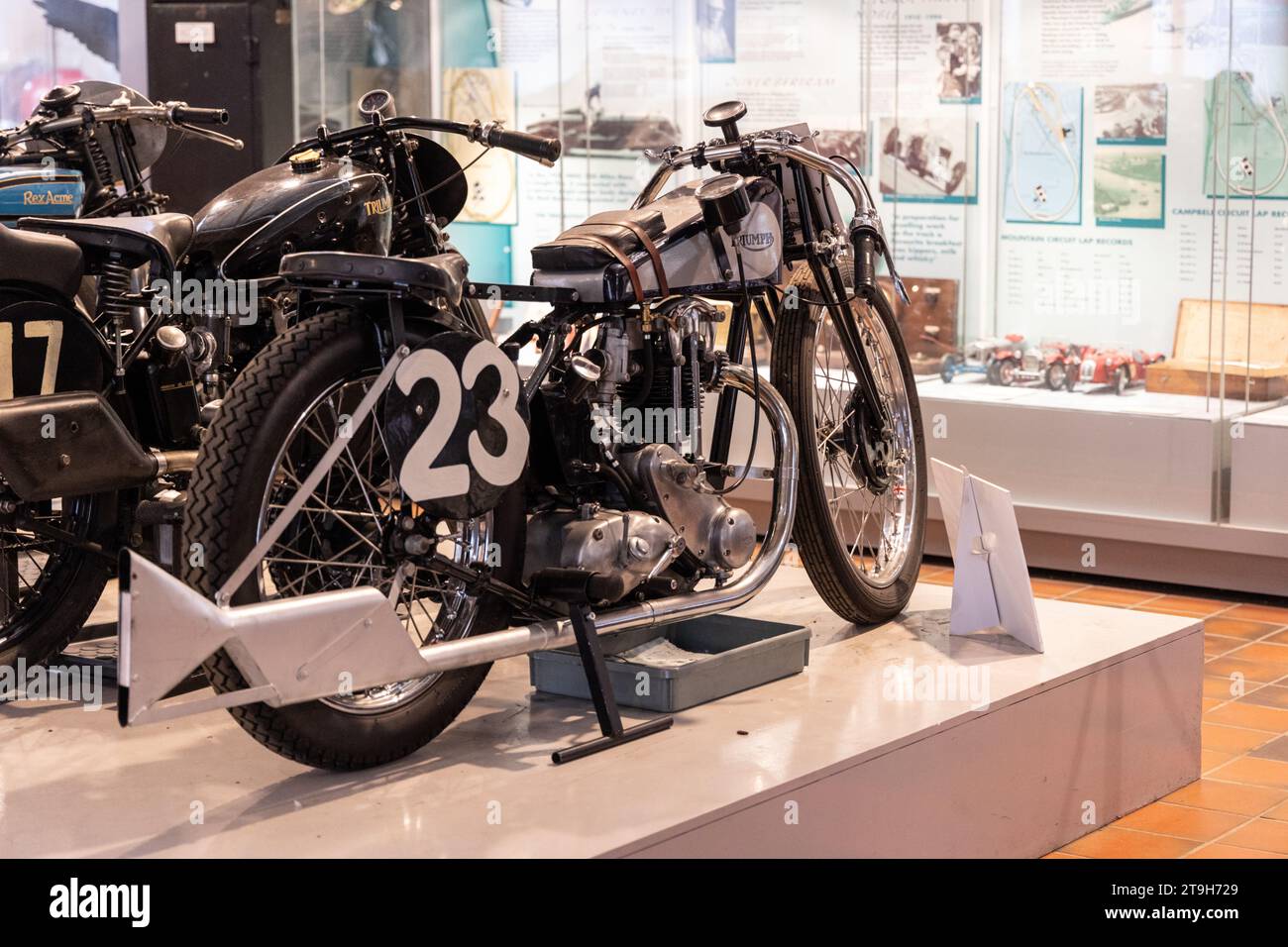 1939 Triumph T80 Freddy Clarke Special 350cc replica motorbike at Brooklands museum, Weybridge, Surrey, UK Stock Photo