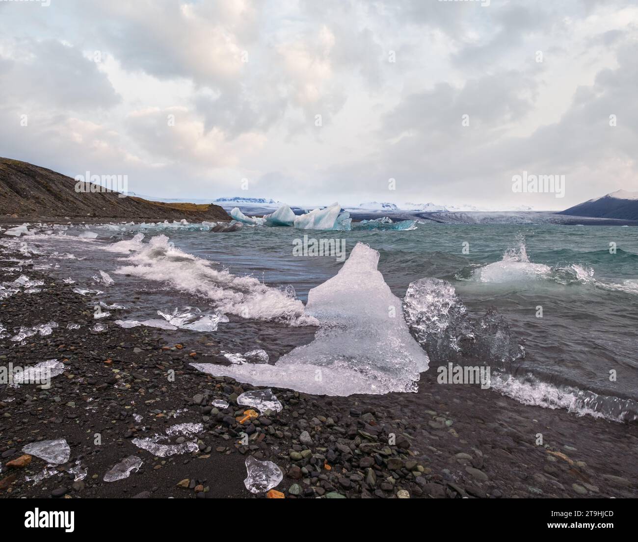 Jokulsarlon glacial lake, lagoon with ice blocks, Iceland. Situated near the edge of the Atlantic Ocean at the head of the Breidamerkurjokull glacier, Stock Photo
