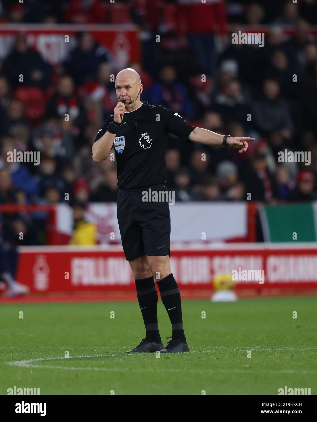 Nottingham, UK. 25th Nov, 2023. Referee Anthony Taylor at the