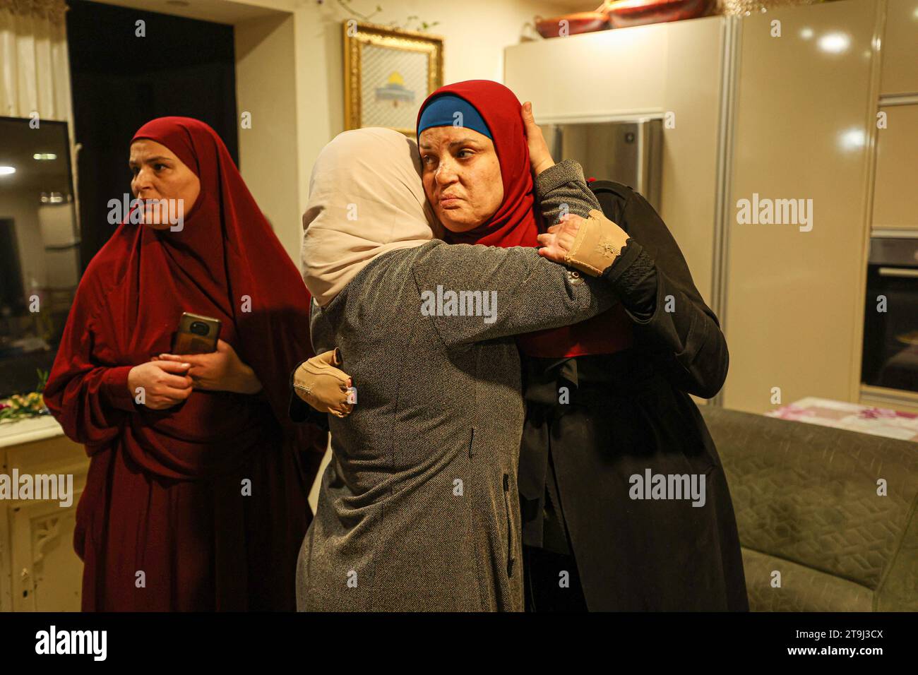 Palestinian prisoner Israa AlJaabis released from Israeli jail