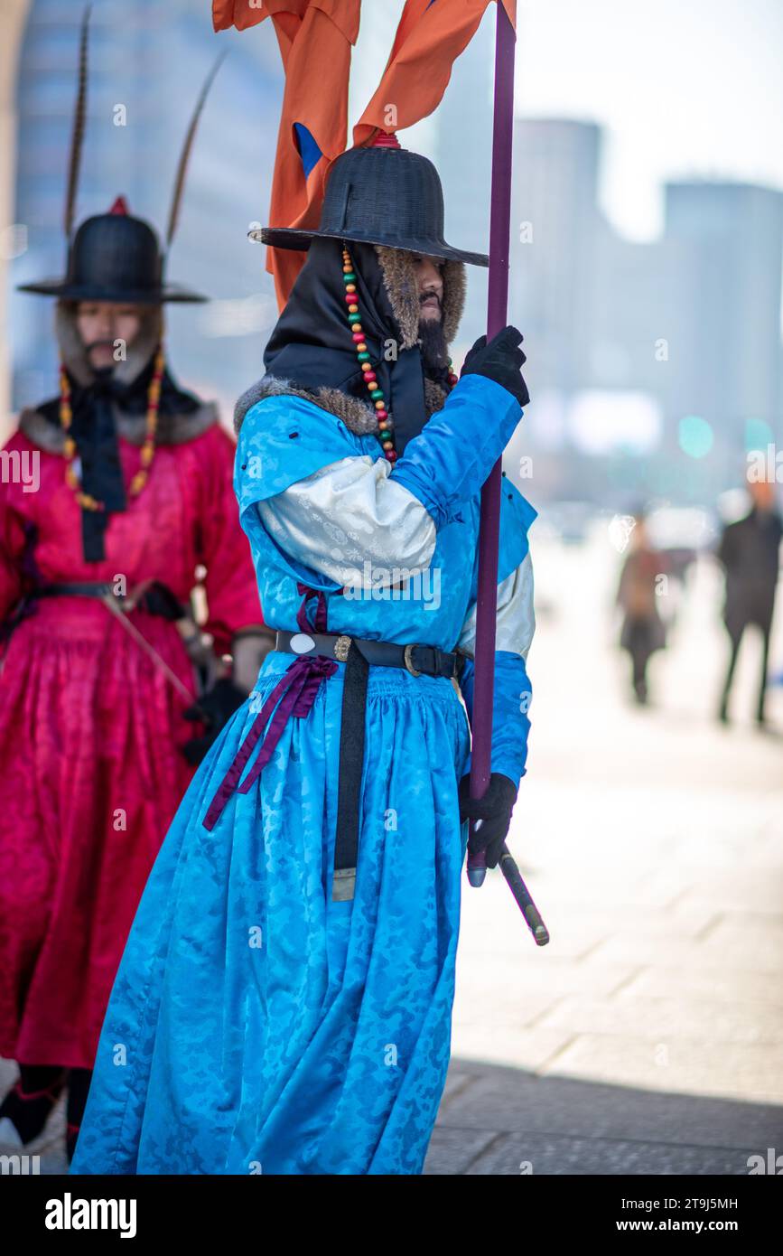 Korea traditional clothing hi res stock photography and images Page 6 Alamy