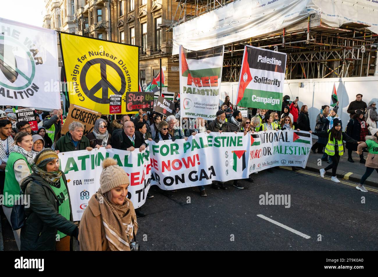 London, UK. 25 November 2023. Hundreds of thousands march for the ...