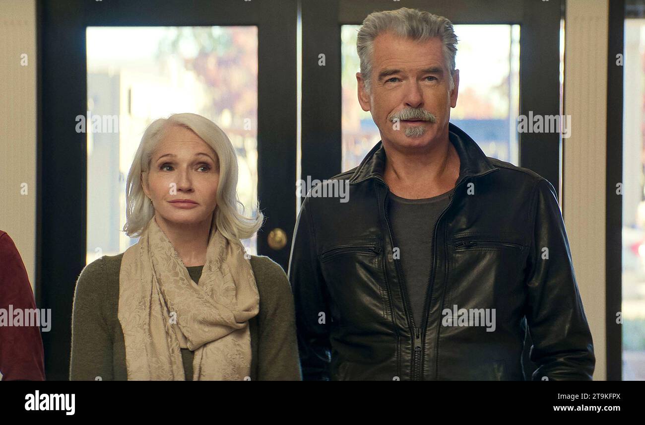 Pierce brosnan the outlaws hires stock photography and images Alamy