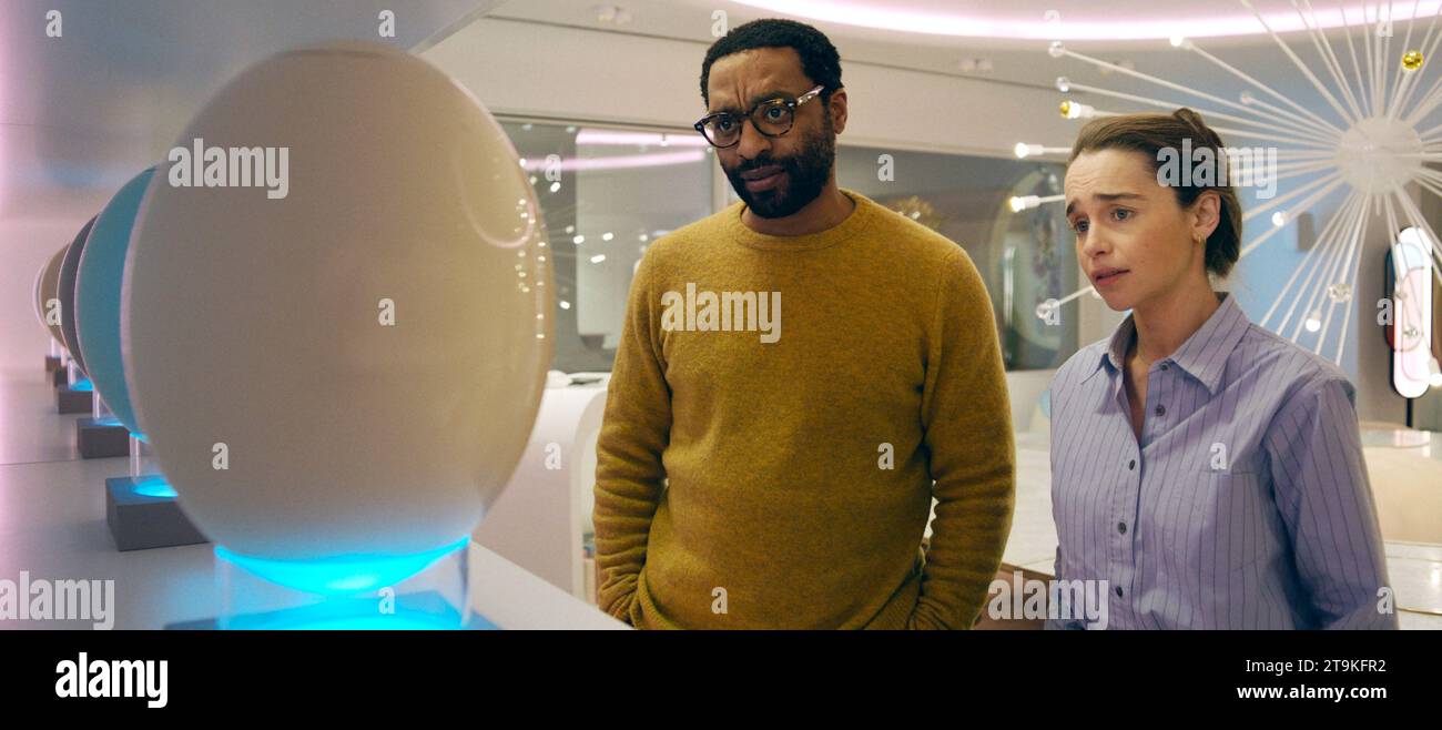 The Pod Generation  Emilia Clarke & Chiwetel Ejiofor Stock Photo