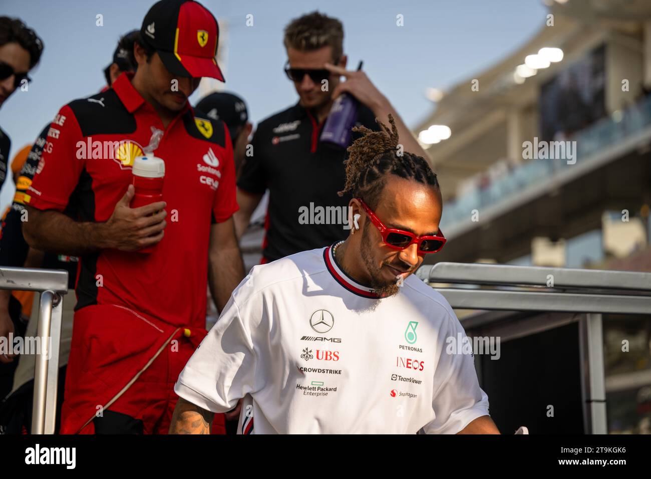ABU DHABI,UAE. 26TH NOV 2023. DRIVERS PARADE. AHMAD ALSHEHAB/Alamy Live ...